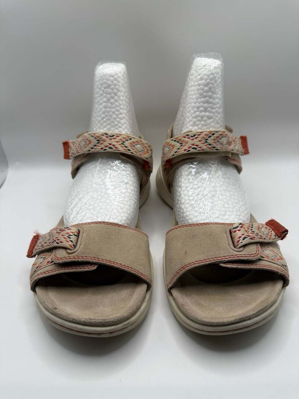 Women's Clarks Sport Sandal in Sand Suede